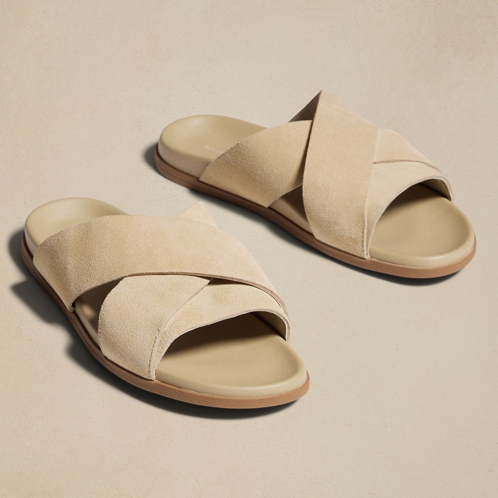 Banana Republic CROSSOVER SUEDE SANDAL